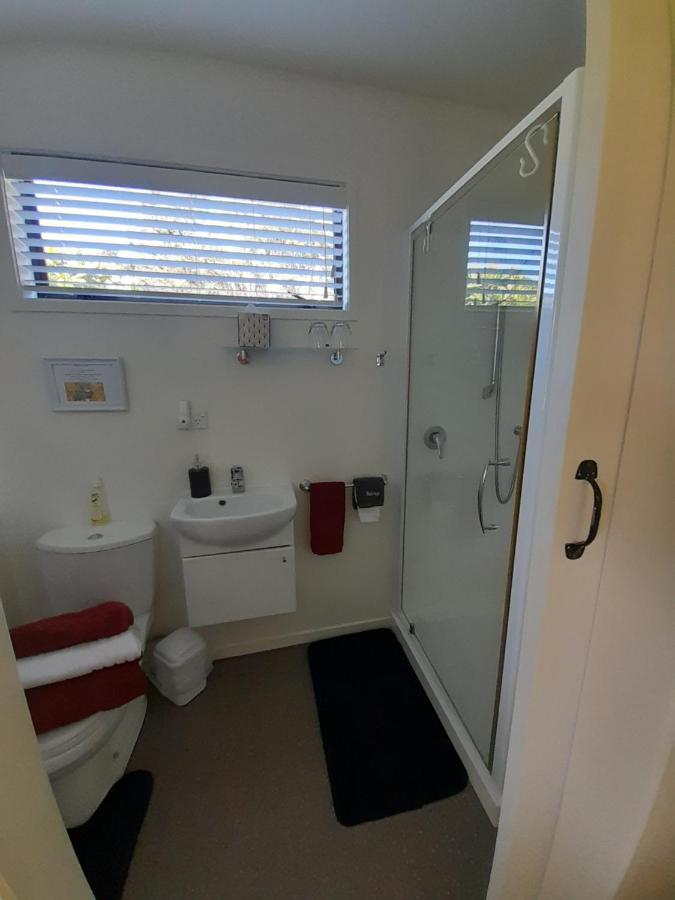 Kuaotunu'S Peebles Cottage Eksteriør bilde